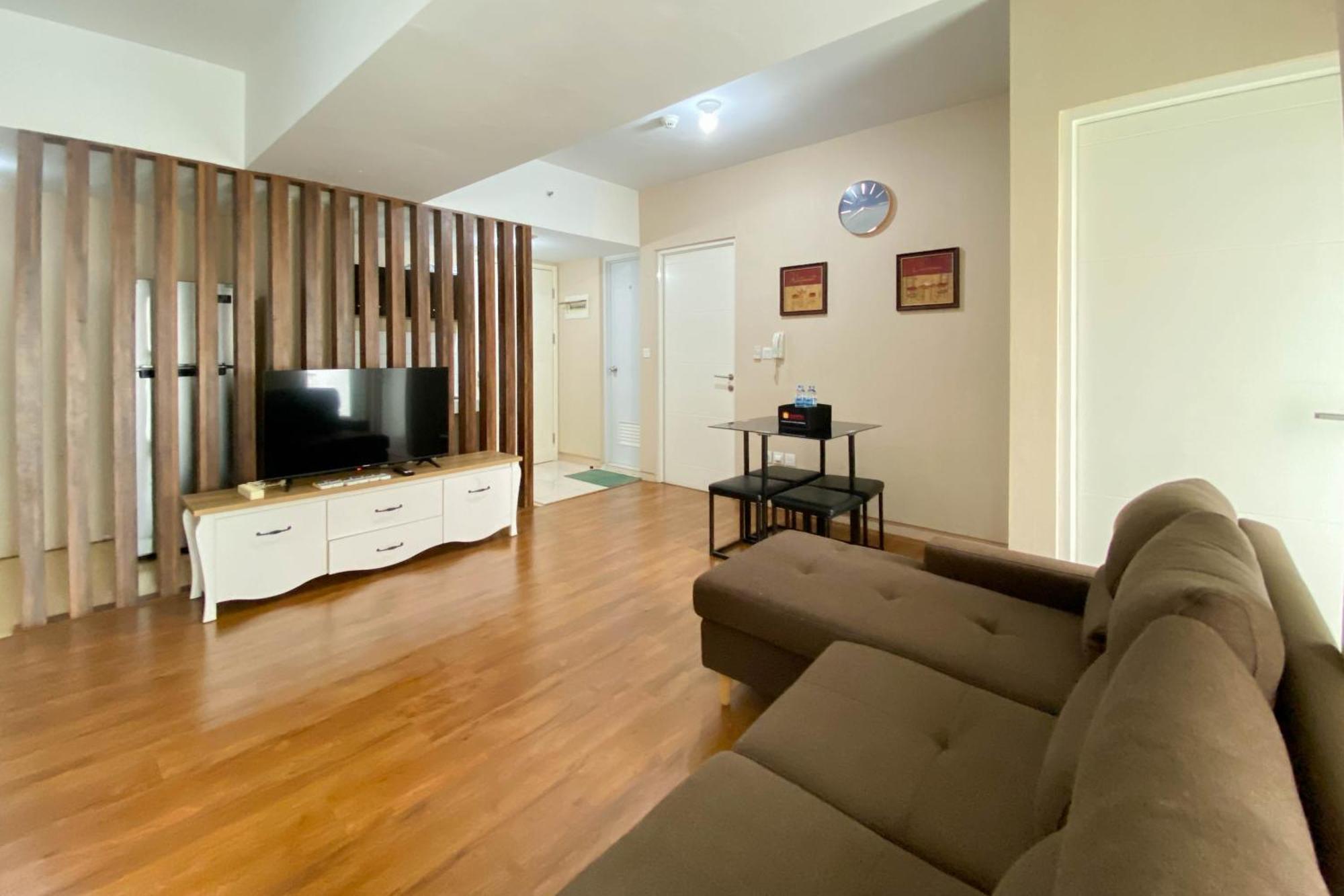 Comfort And Elegant 4br Combined At Springlake Summarecon By Travelio Bekasi